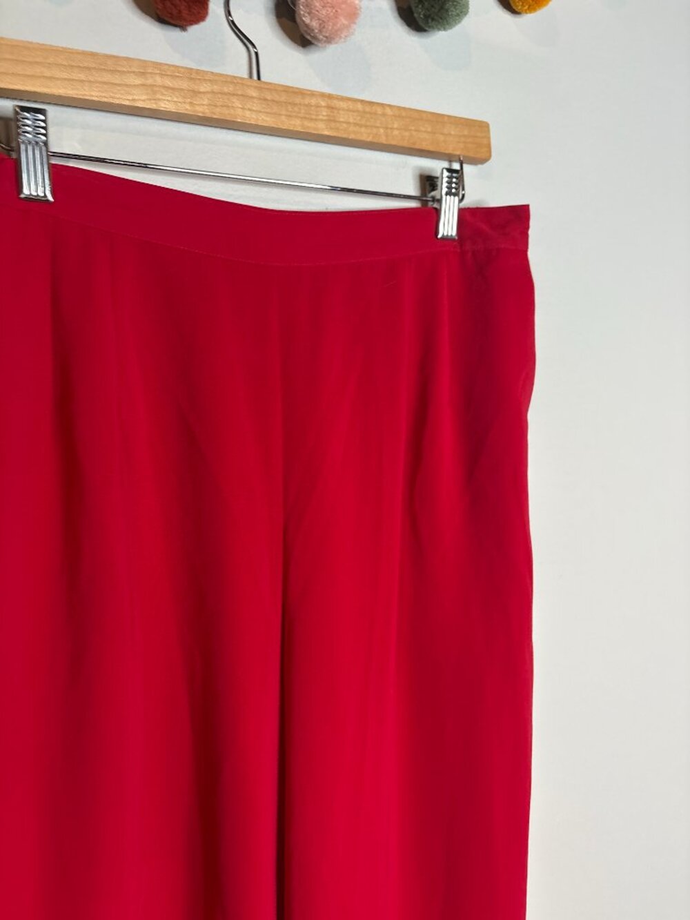 Vintage red pull on trouser pants - Picture 2 of 4